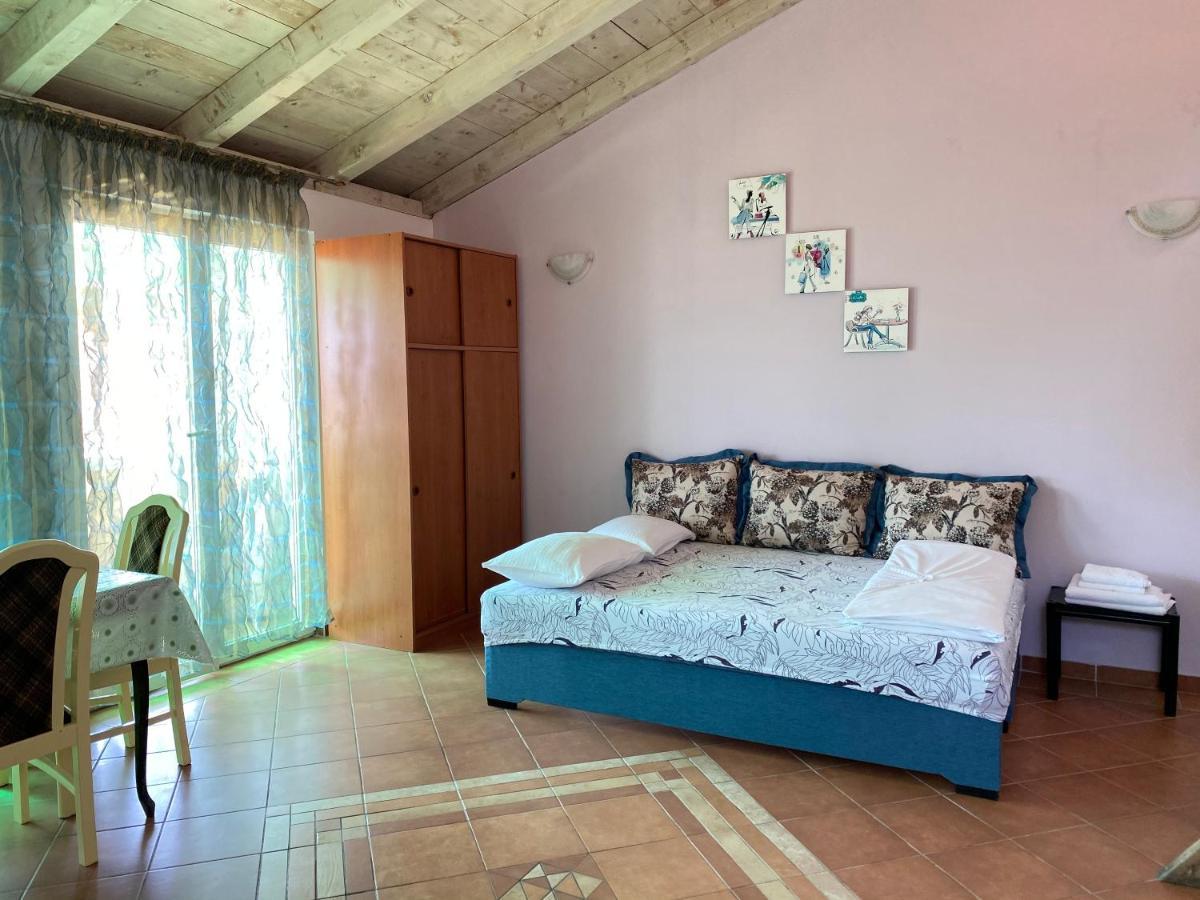 Guest House Villa Natali Budva Kültér fotó